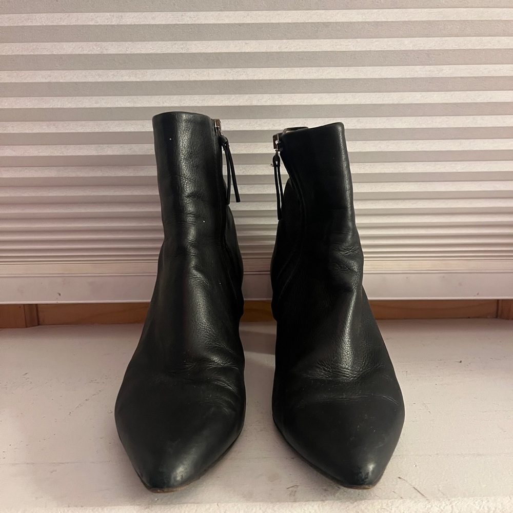 Theory Black Ankle Boots for Women Pointed